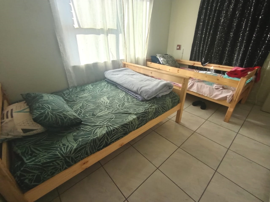 4 Bedroom Property for Sale in Wavecrest Eastern Cape